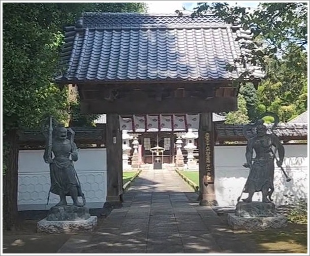 光恩寺山門