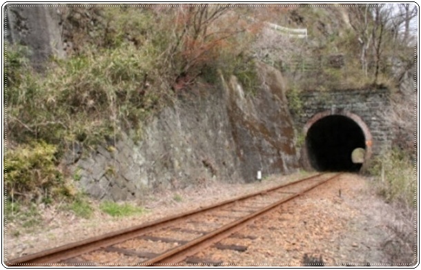 城下トンネルわたらせ渓谷鐵道