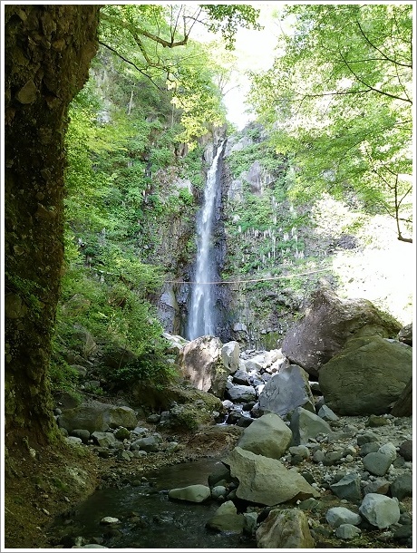 滝沢の不動滝
