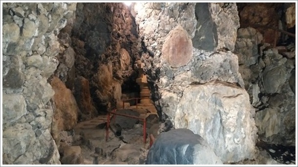 ���A�ω��̏�s�y�i���傤�ӂ��傤�j��F