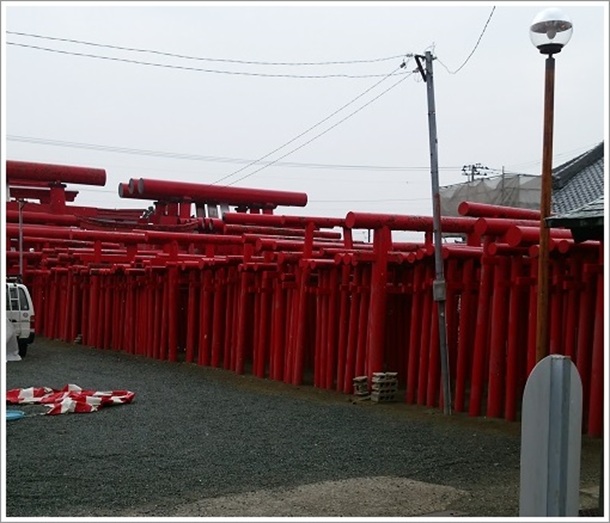 ���ꂾ������������ł���ƁA�܂�Ńg���l���̂悤�ł�