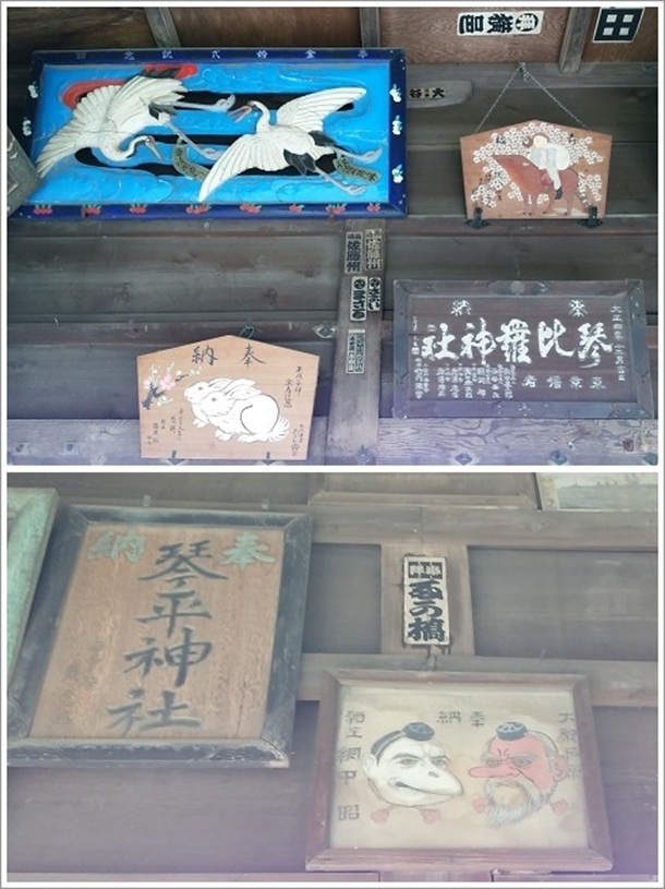 �Օ��_�Ђɕ�[����Ă���G�n