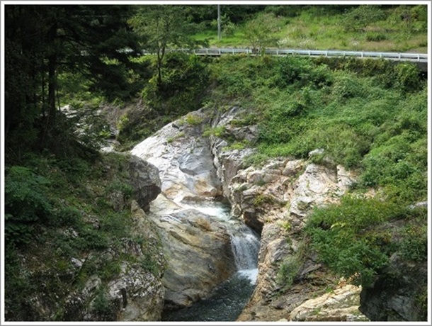 ��̌k�J����