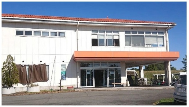 �N���u�n�E�X�S��