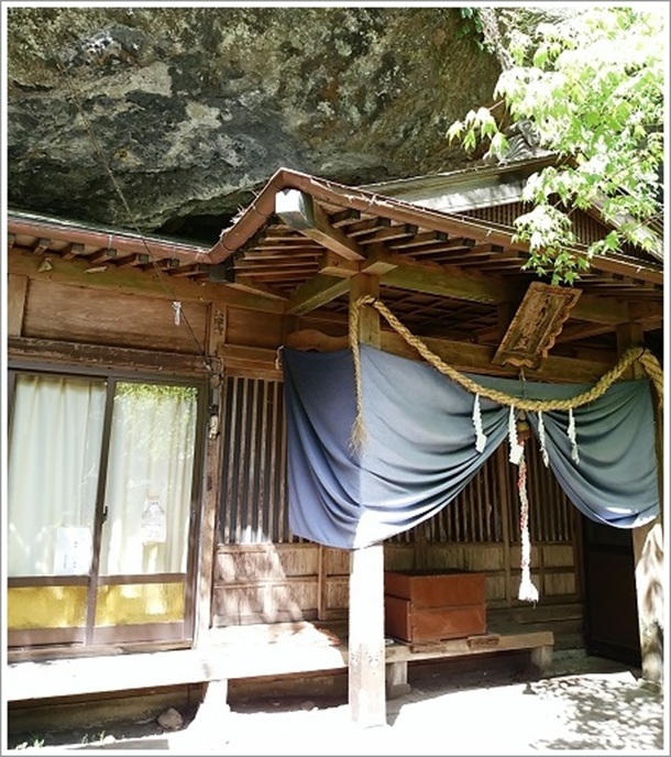 ���A�ɑ���ꂽ���s����