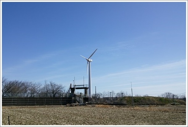 �g�����͔��d���i���c�j